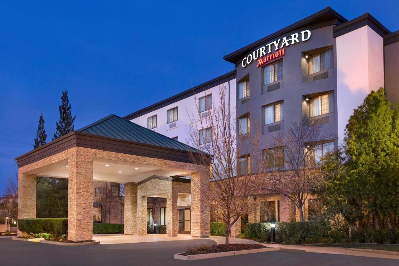Courtyard By Marriott Sacramento Folsom Exterior foto